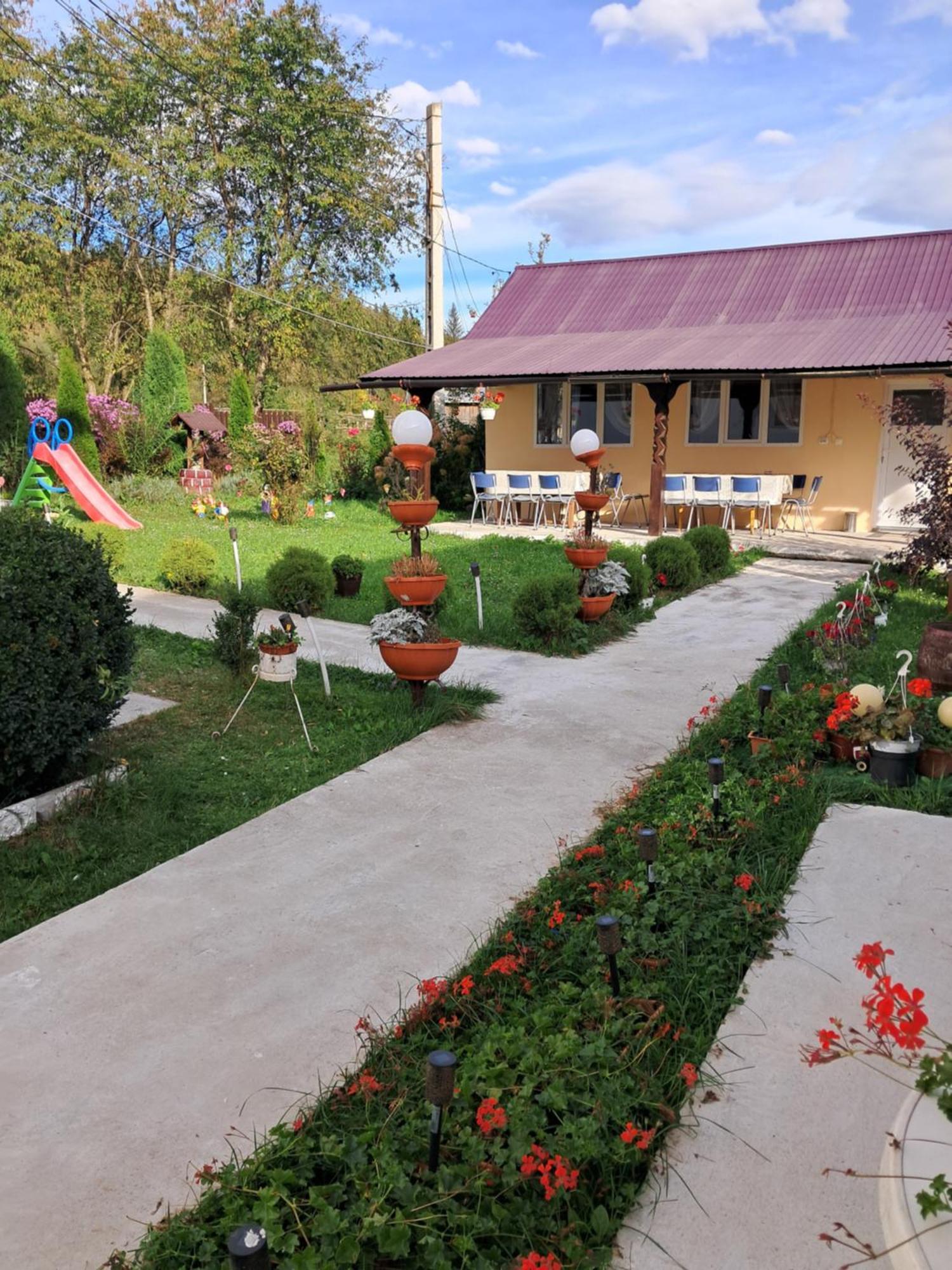 Hotel Casa Ionescu Sadova  Pokoj fotografie